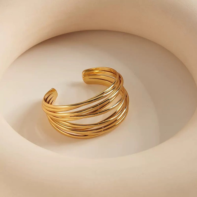 حقل إسوارة نصف دائرية مفتوحة بتصميم عصري وبسيط من أوروبا وأمريكا - Image 1